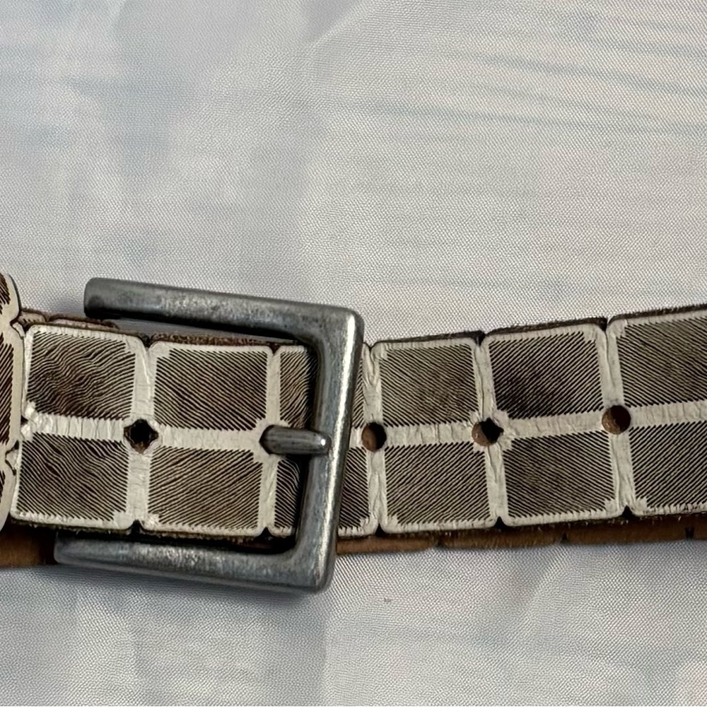 Brave Soul Tan and Cream Women's Belt with Silver Buckle